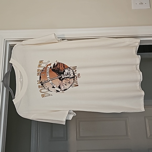 Maurices Born Free oversized ecru cream graphic ss tee, Size XXL - Picture 3 of 15